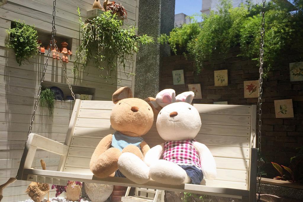 Holland Windmill B&B Kota Hualien Bagian luar foto