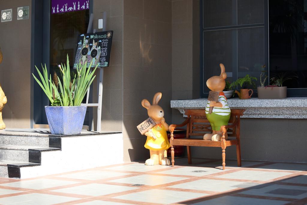 Holland Windmill B&B Kota Hualien Bagian luar foto