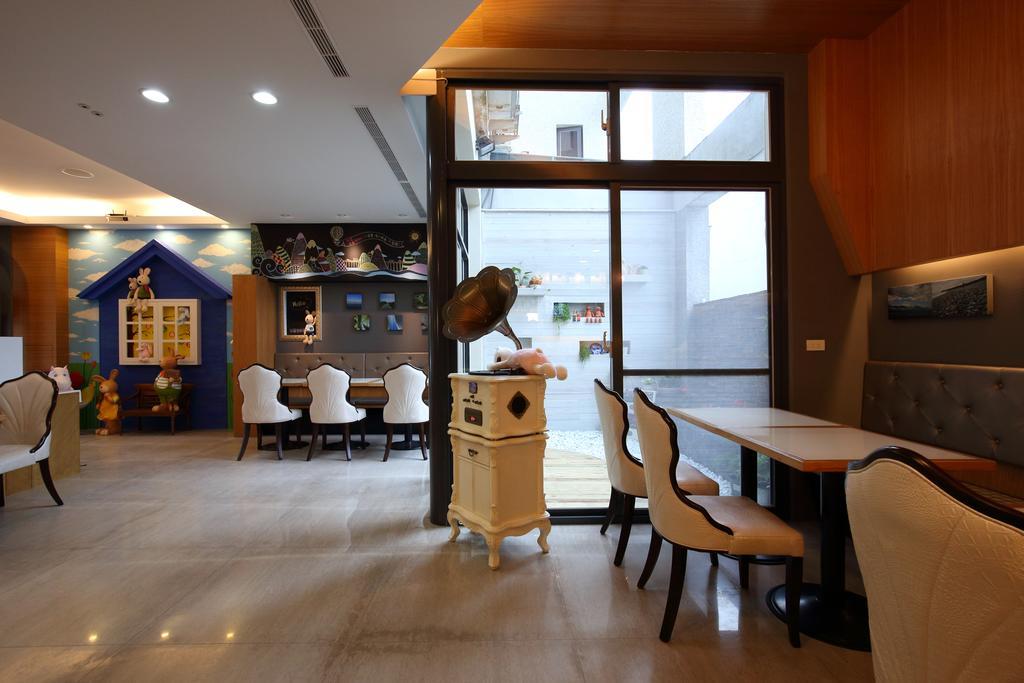 Holland Windmill B&B Kota Hualien Bagian luar foto